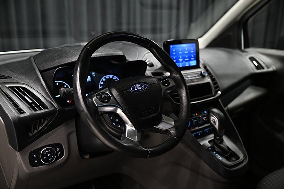 Ford Transit Connect 13 of 27