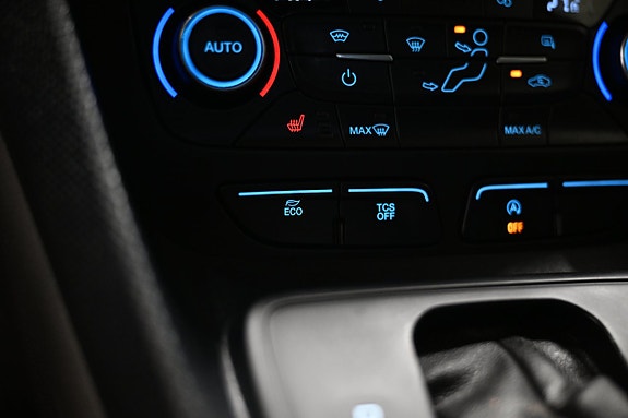 Ford Transit Connect 21 of 27