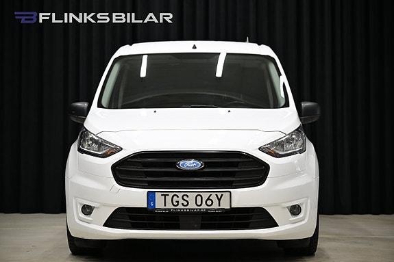 Ford Transit Connect 11 of 27