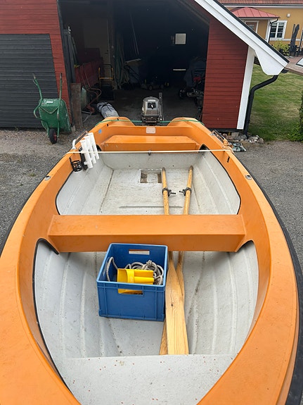 Uttern 430 inkl reg. Trailer 4 of 8