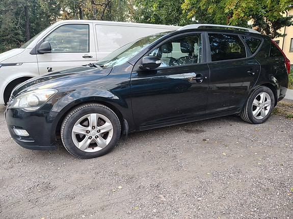 Kia Ceed 14 of 15