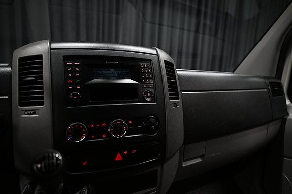 Volkswagen Crafter 17 of 20