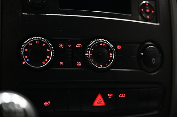 Volkswagen Crafter 13 of 20