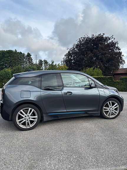BMW i3 5 of 12