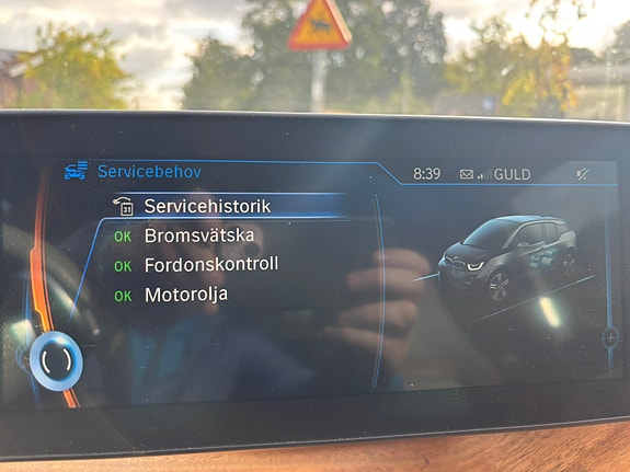 BMW i3 6 of 12