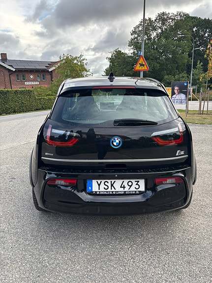 BMW i3s 4 of 15