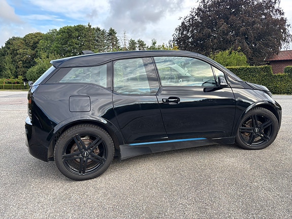BMW i3s 5 of 15
