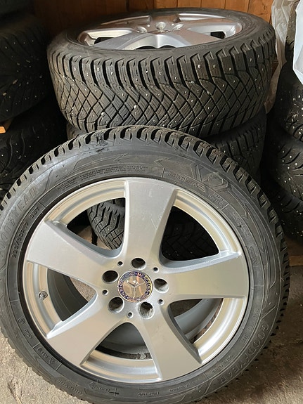 Mercedes-Benz C200 6 of 6
