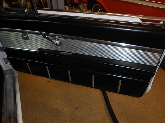 Ford Thunderbird 14 of 16