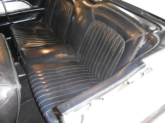 Ford Thunderbird 11 of 16
