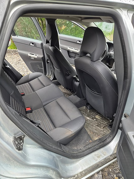Volvo V50 7 of 8