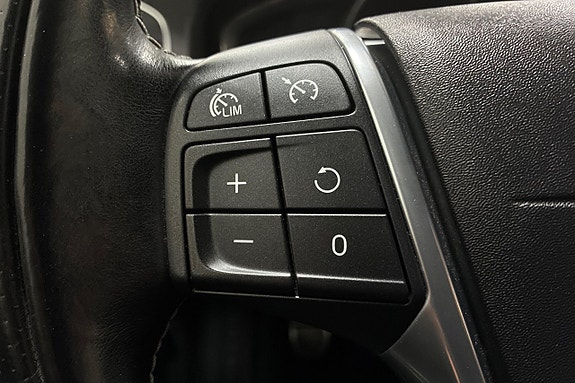 Volvo V60 21 of 27