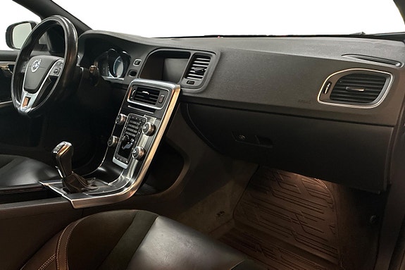 Volvo V60 15 of 27