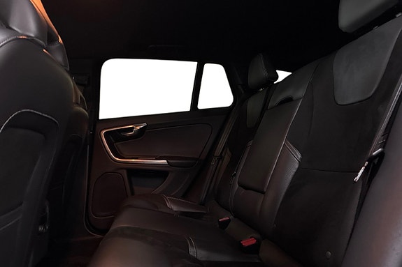 Volvo V60 14 of 27
