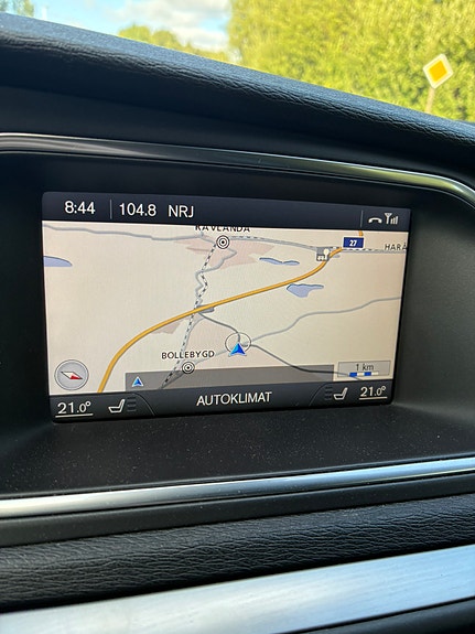 Volvo V40 11 of 14