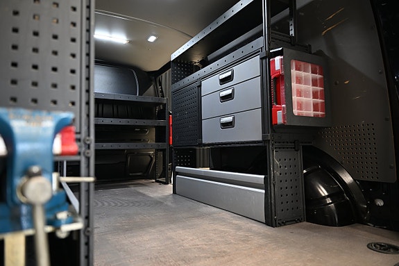 Volkswagen Transporter 12 of 30