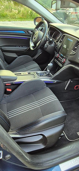 Renault Megane IV 8 of 12