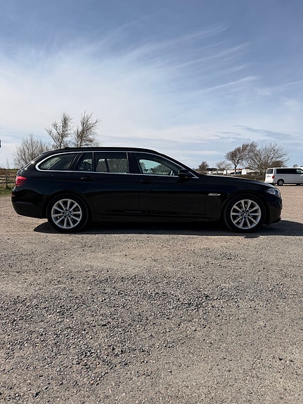 BMW 520d 2 of 7