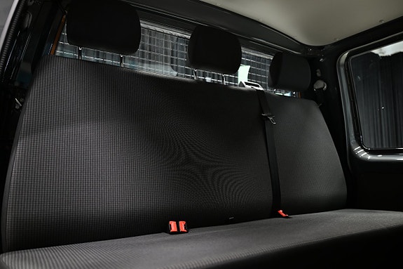 Volkswagen Transporter 20 of 26