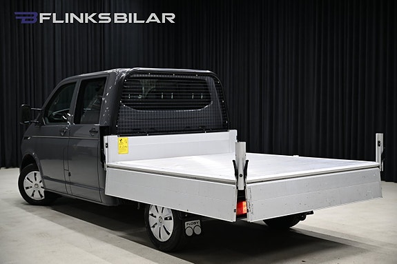 Volkswagen Transporter 8 of 26