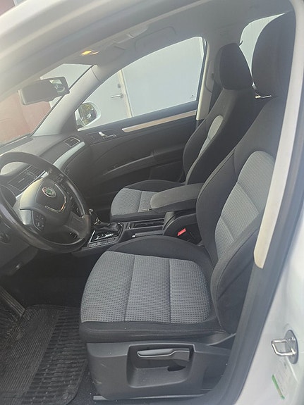 Skoda Superb 5 of 10
