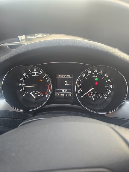Skoda Superb 8 of 10