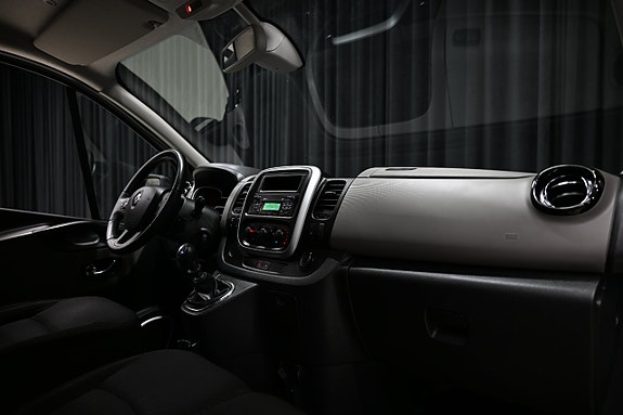 Renault Trafic 29 of 30
