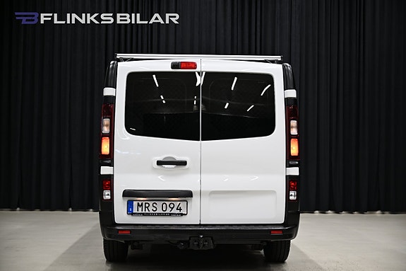 Renault Trafic 14 of 30