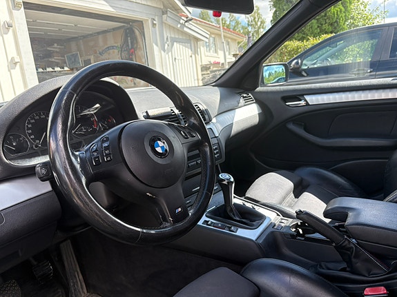 BMW 325i 6 of 6