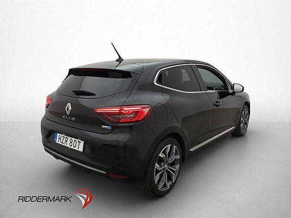 Renault Clio 8 of 30