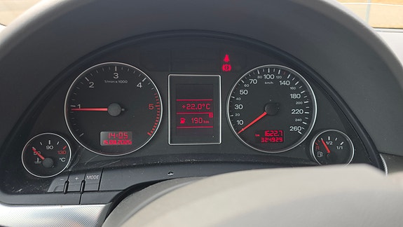 Audi A4 13 of 13