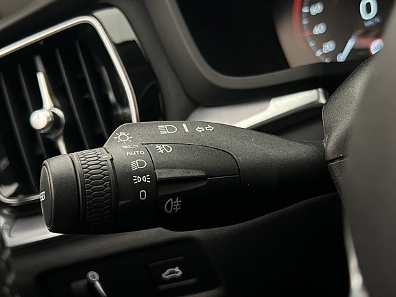 Volvo V60 25 of 30