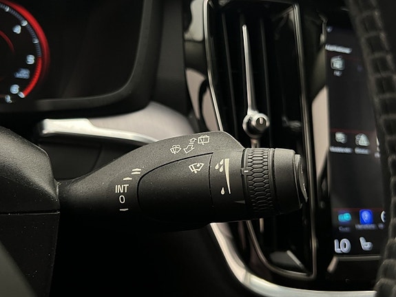 Volvo V60 26 of 30