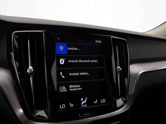 Volvo V60 15 of 30