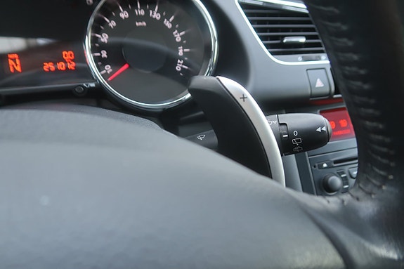 Peugeot 3008 12 of 21
