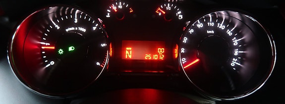 Peugeot 3008 9 of 21