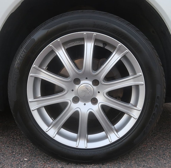 Peugeot 3008 17 of 21