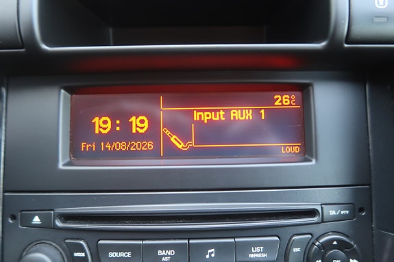 Peugeot 3008 11 of 21