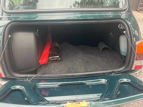 MINI Cooper 8 of 15