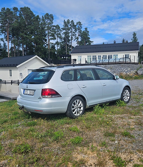 Volkswagen Golf VI 3 of 9
