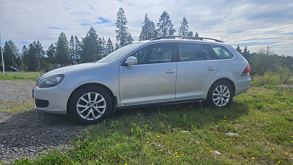 Volkswagen Golf VI 5 of 9