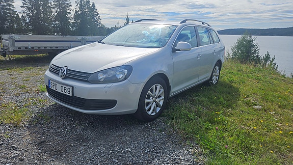 Volkswagen Golf VI 6 of 9