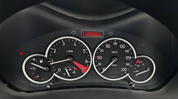 Peugeot 206 CC 4 of 6