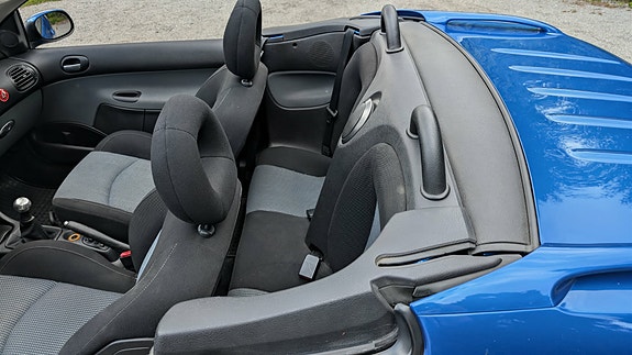 Peugeot 206 CC 6 of 6