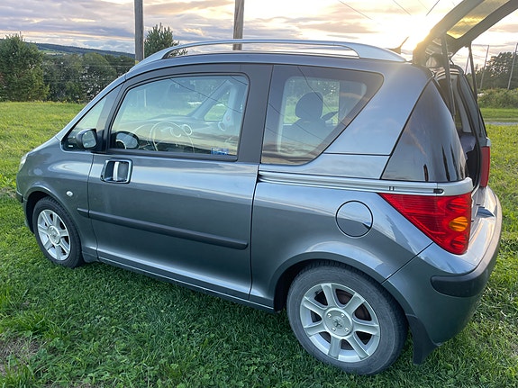 Peugeot 1007 5 of 8