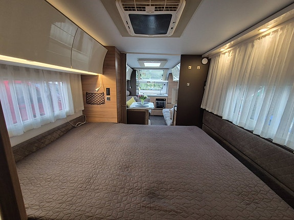 Adria Alpina 663 HT 663HT 12 of 19