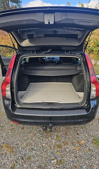 Volvo V50 5 of 7