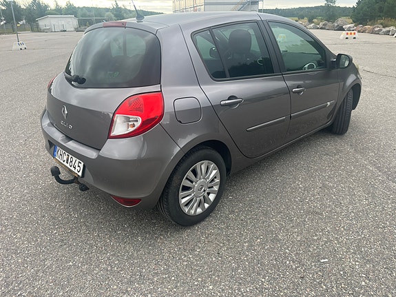 Renault Clio 4 of 15