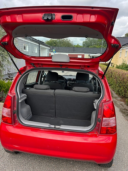 Kia Picanto 6 of 7
