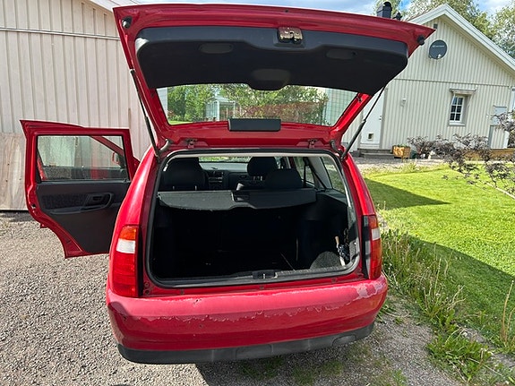 Volkswagen Polo 5 of 7